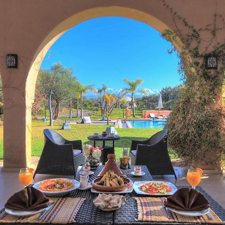 Villa Marco Au Jardin Des Senteurs El Ain Exterior foto