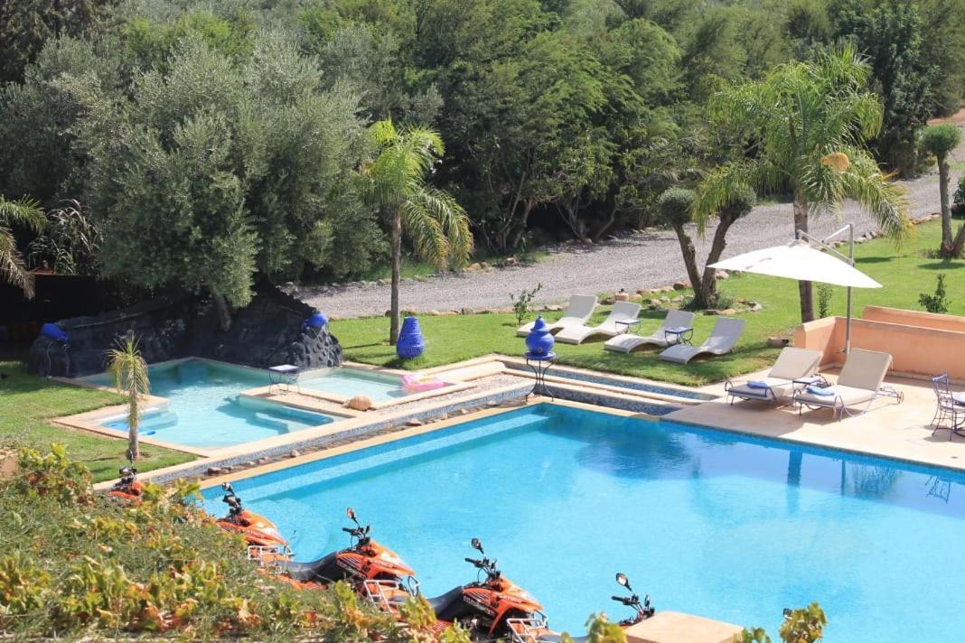 Villa Marco Au Jardin Des Senteurs El Ain Exterior foto
