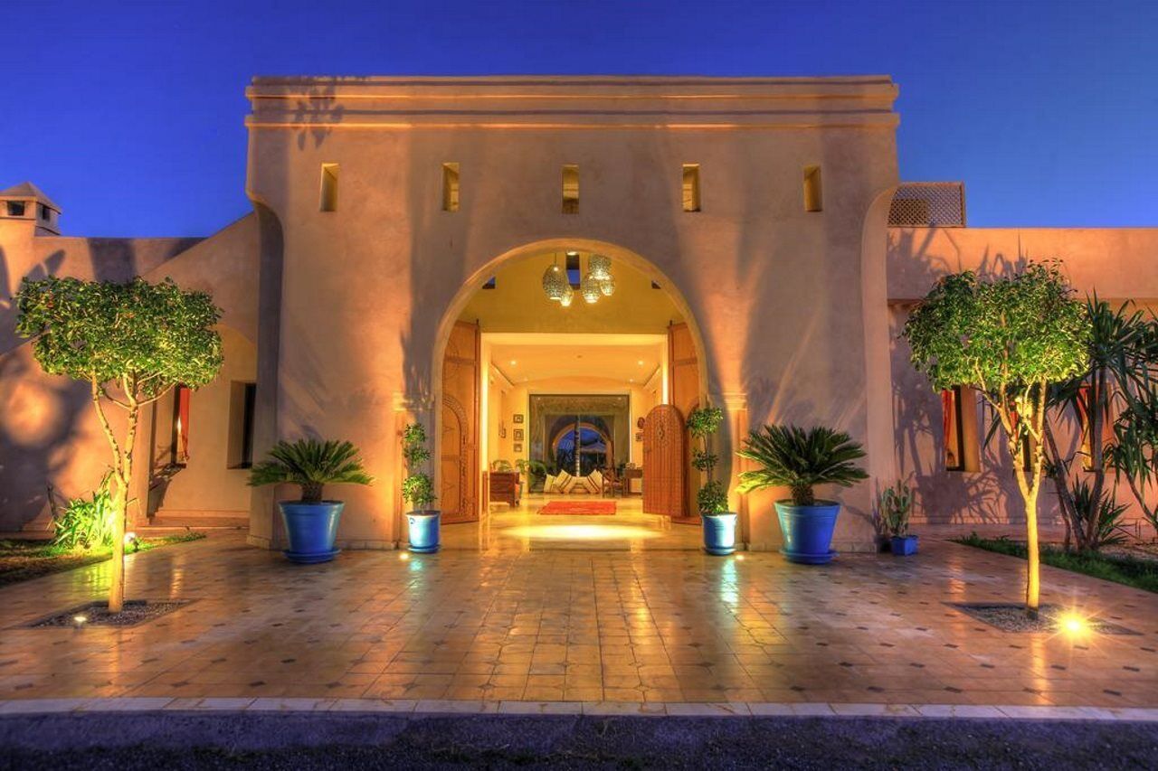Villa Marco Au Jardin Des Senteurs El Ain Exterior foto